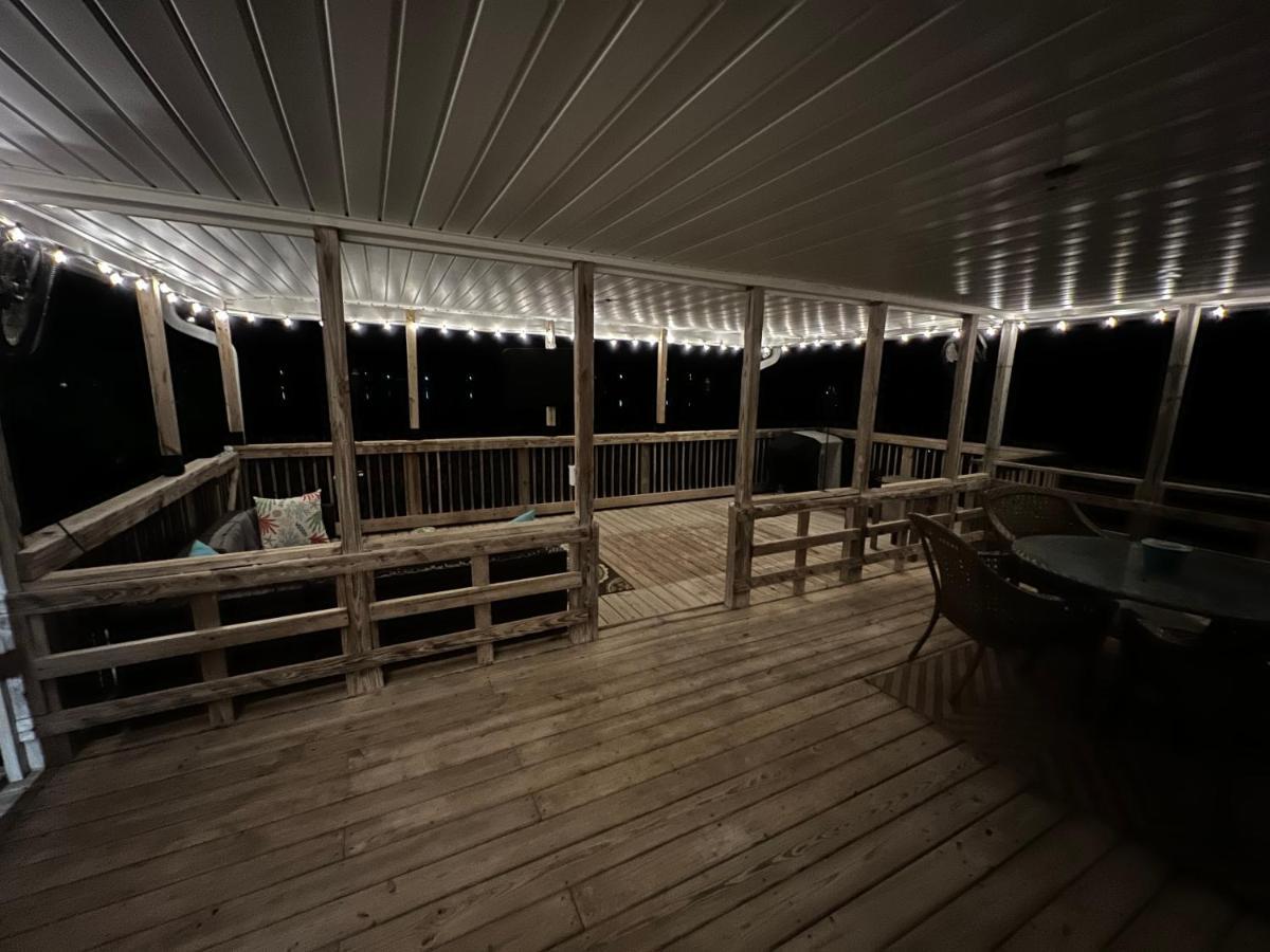 The Fifth Promise - A Cozy Lakehouse Retreat Chipley Luaran gambar